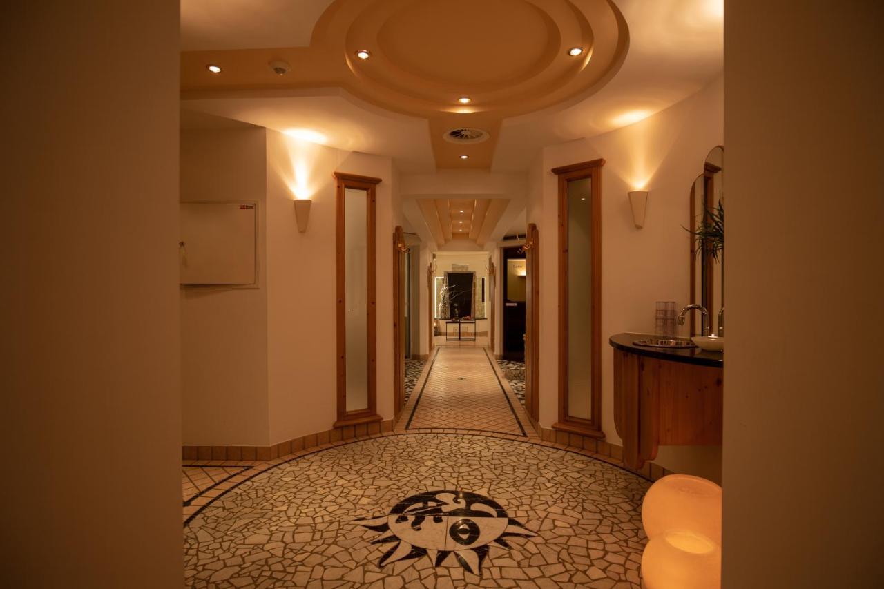 The Hotel - Himmlisch Wohlfuehlen Ischgl Bagian luar foto