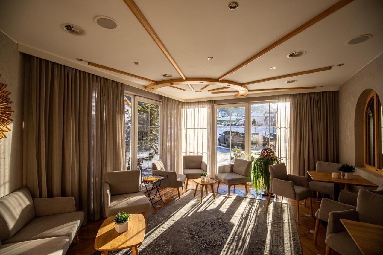 The Hotel - Himmlisch Wohlfuehlen Ischgl Bagian luar foto